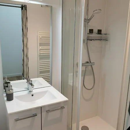 Entier A 10 Minutes Du Coeur D'angers Апартаменты
